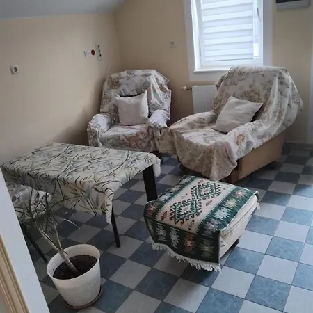 Apartment Jenny's House