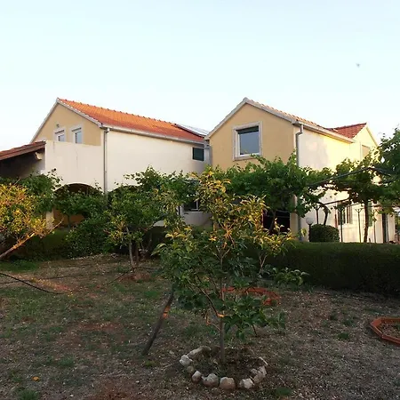 Jenny's House * 수페타르